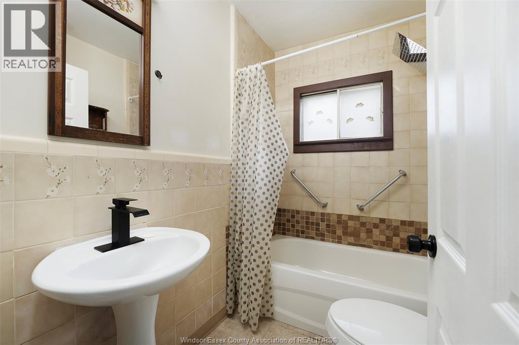986 Eastlawn, Windsor, Ontario  N8S 3H9 - Photo 12 - 26021022