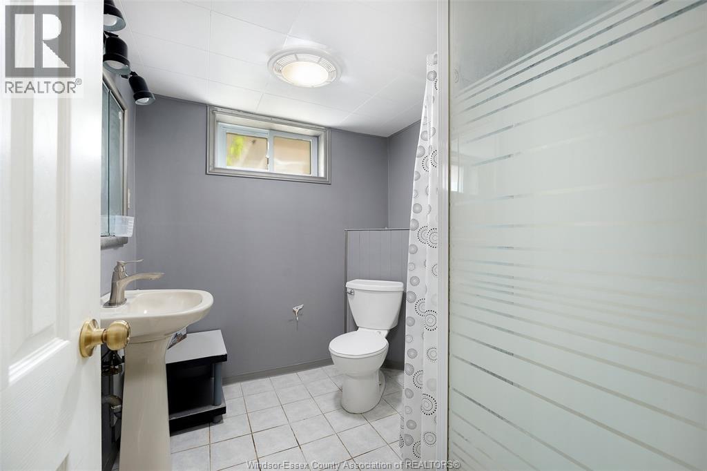 986 Eastlawn, Windsor, Ontario  N8S 3H9 - Photo 17 - 26021022