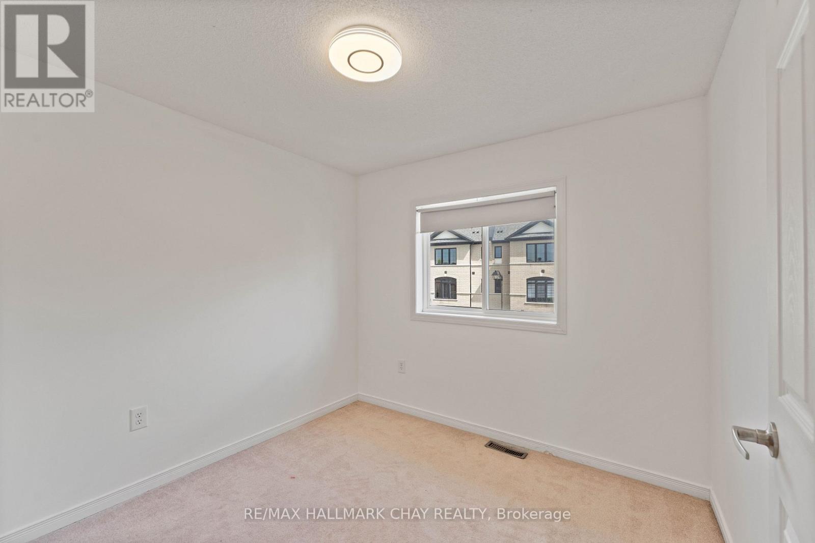 2035 Swan Street, Innisfil, Ontario  L9S 0B5 - Photo 17 - N13722382