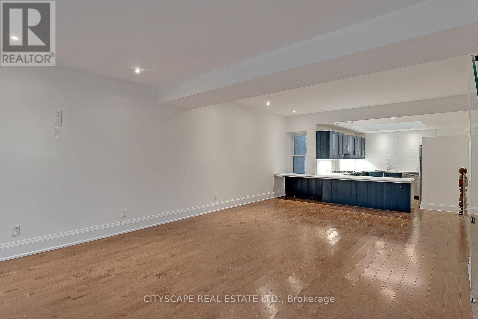 #2 Upper - 180 Strachan Avenue, Toronto, Ontario  M6J 2S9 - Photo 15 - C13710770