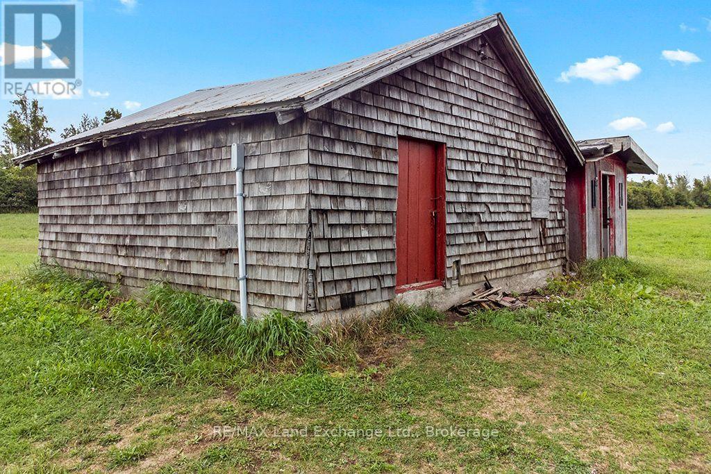 53 Concession 4 Road, Saugeen Shores, Ontario N0H 2C5 - Photo 11 - X13723084