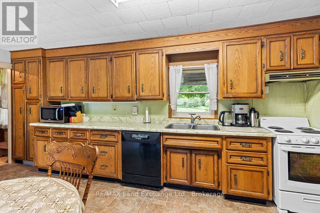 53 Concession 4 Road, Saugeen Shores, Ontario N0H 2C5 - Photo 15 - X13723084