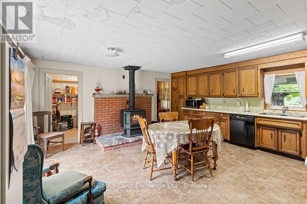 53 Concession 4 Road, Saugeen Shores, Ontario N0H 2C5 - Photo 16 - X13723084