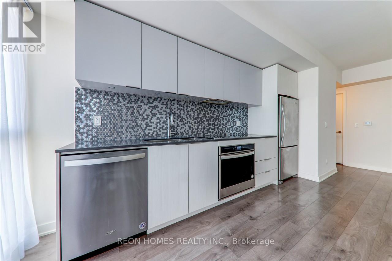 910 - 2 Sonic Way, Toronto, Ontario  M3C 0P2 - Photo 11 - C13723132