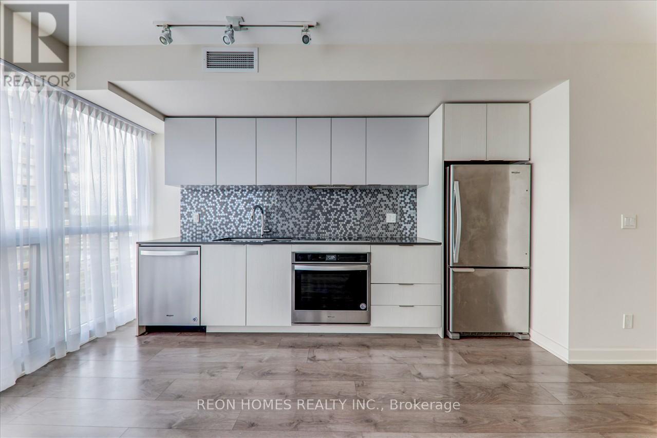 910 - 2 Sonic Way, Toronto, Ontario  M3C 0P2 - Photo 12 - C13723132