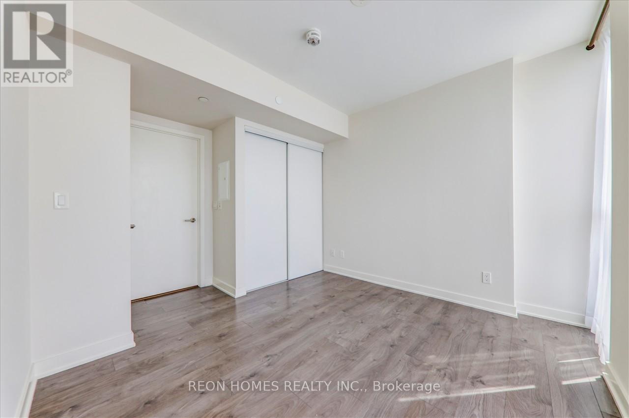 910 - 2 Sonic Way, Toronto, Ontario  M3C 0P2 - Photo 17 - C13723132