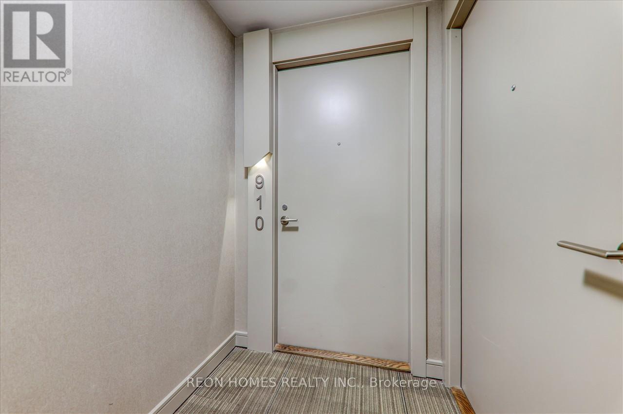 910 - 2 Sonic Way, Toronto, Ontario  M3C 0P2 - Photo 5 - C13723132