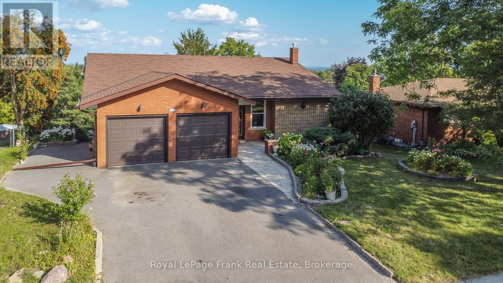 1561 Cherryhill Road, Peterborough, Ontario K9K 1A7 - Photo 2 - X13723142
