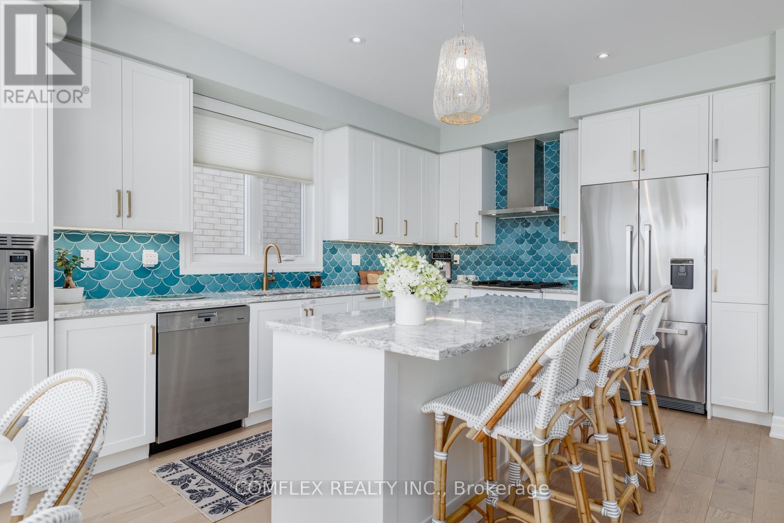 59 Maskell Crescent, Whitby, Ontario  L1P 0J6 - Photo 9 - E13723110