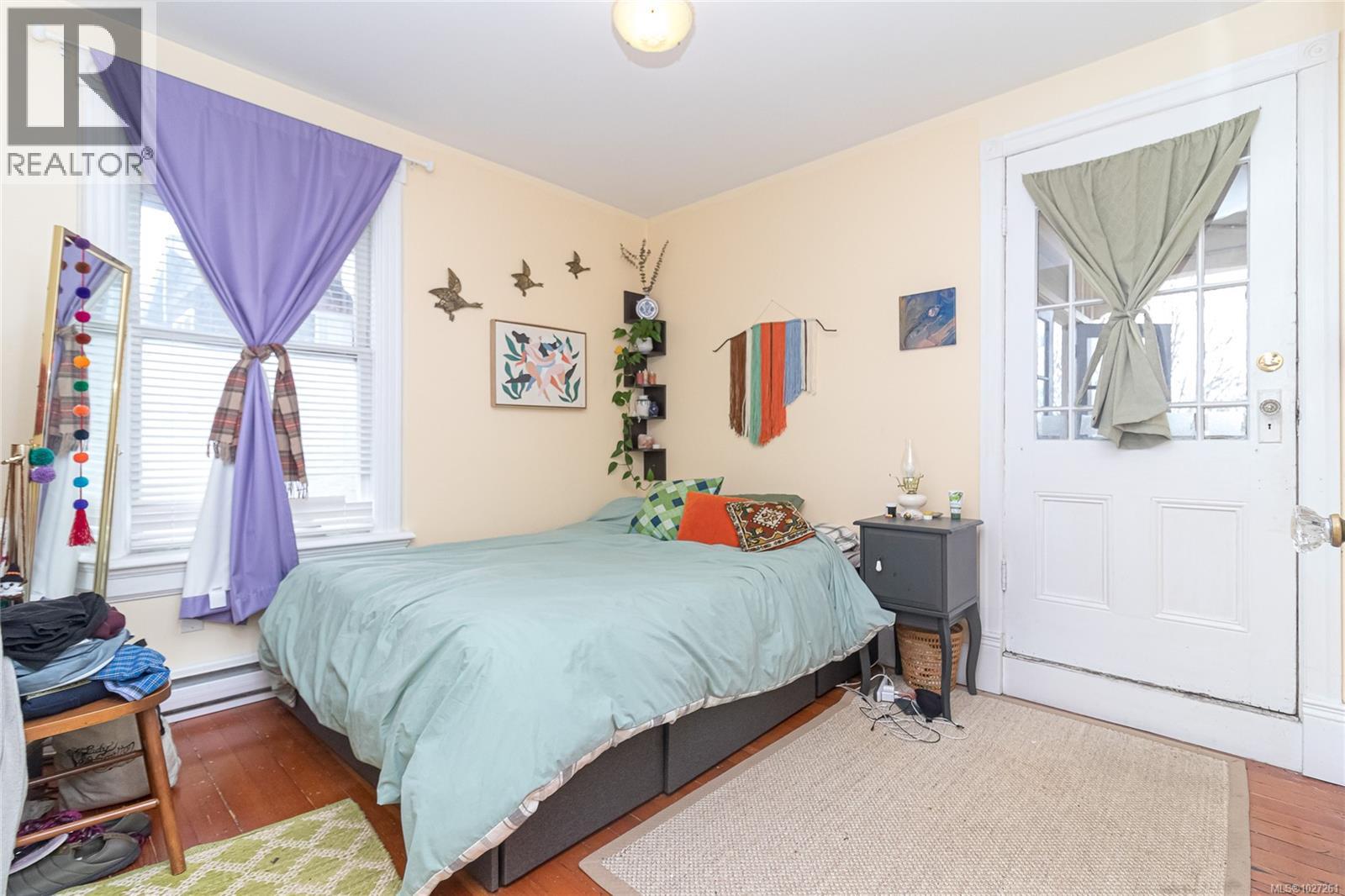 1418 Fernwood Rd, Victoria, British Columbia  V8V 4P7 - Photo 29 - 1027261