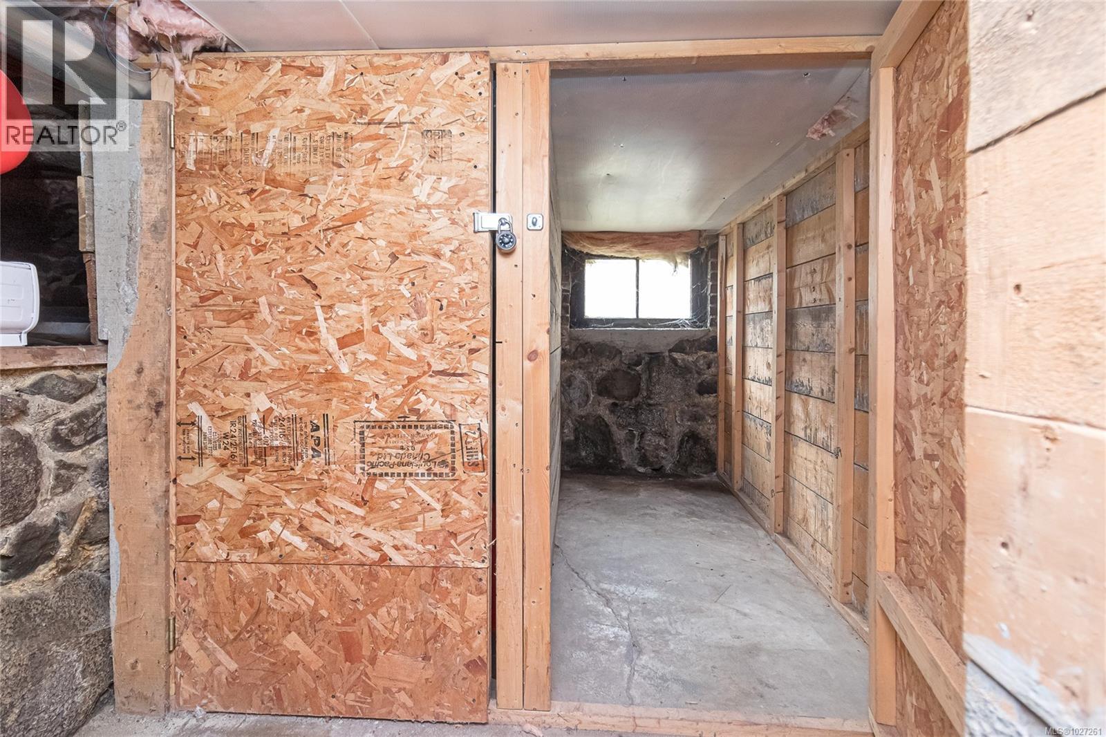 1418 Fernwood Rd, Victoria, British Columbia  V8V 4P7 - Photo 62 - 1027261