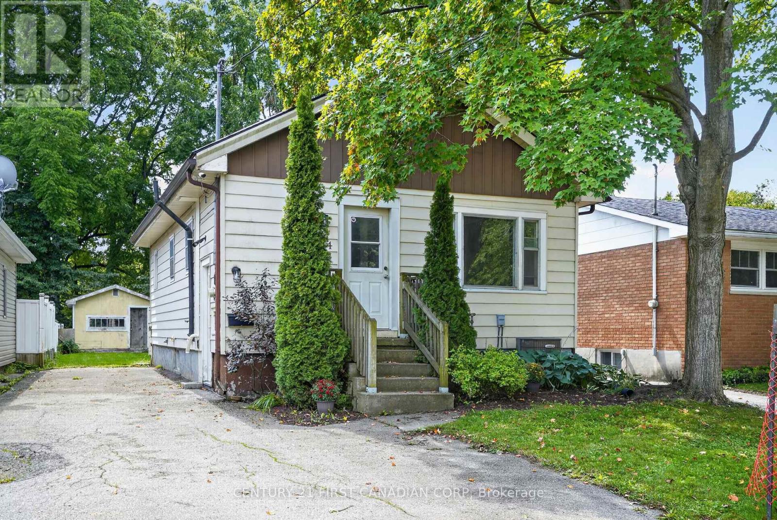 $459,999244 Edinburgh Street, London North, Ontario