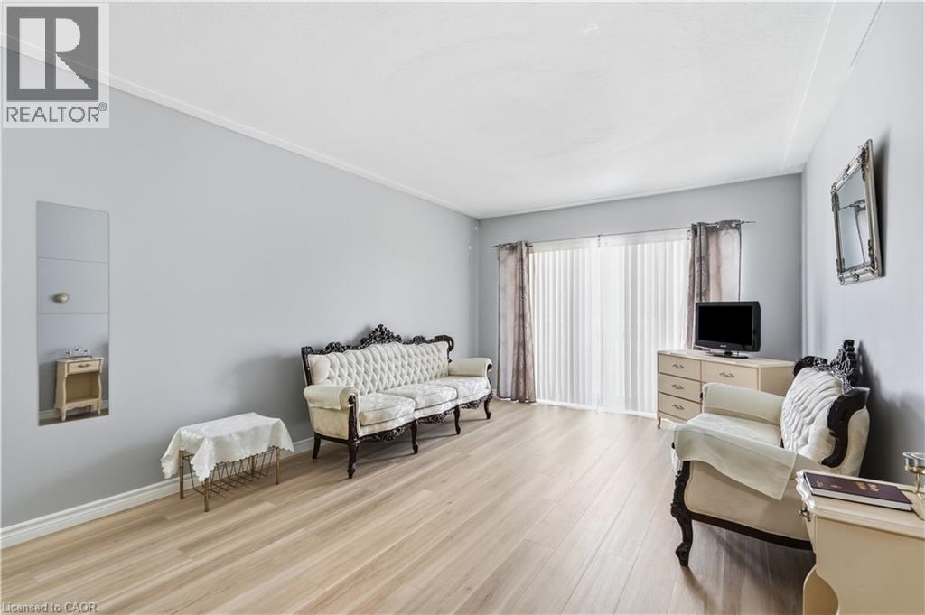 8 Woodman Drive Unit# 208, Hamilton, Ontario  L8K 4C9 - Photo 12 - 40859074