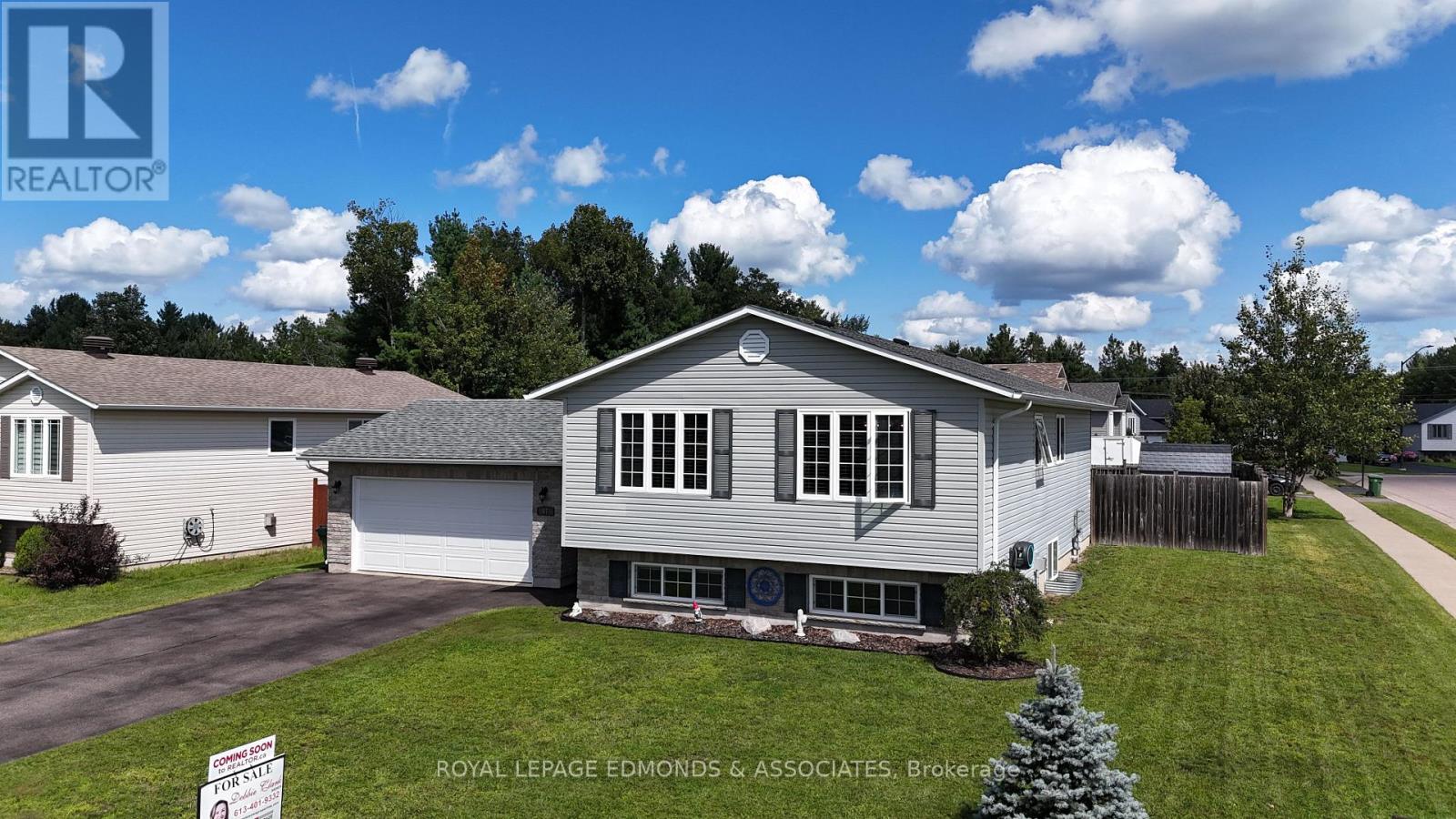 47 Winfield Street, Petawawa, Ontario  K8H 0A2 - Photo 5 - X13723086