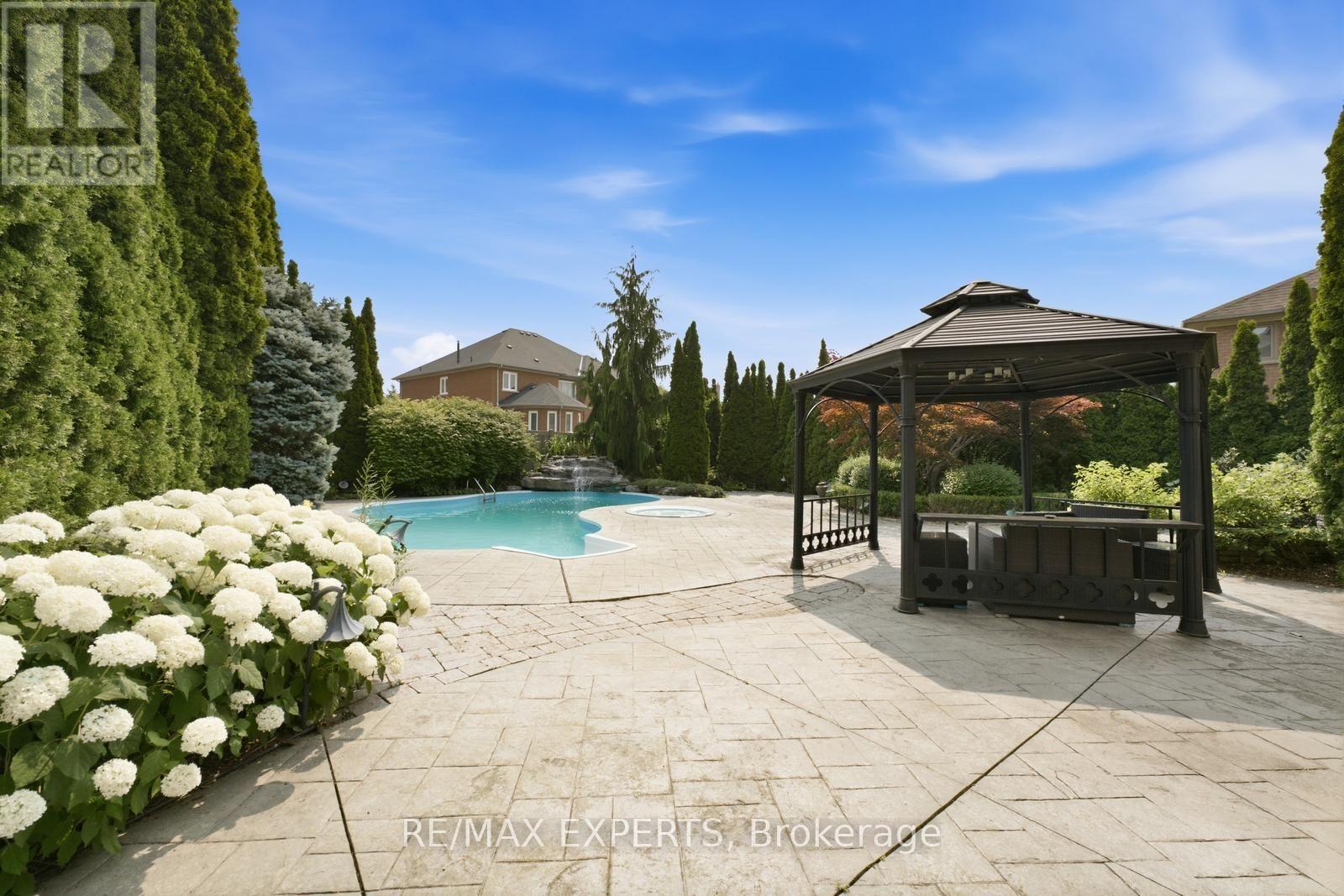215 Velmar Drive, Vaughan, Ontario  L4L 8K3 - Photo 39 - N13723122