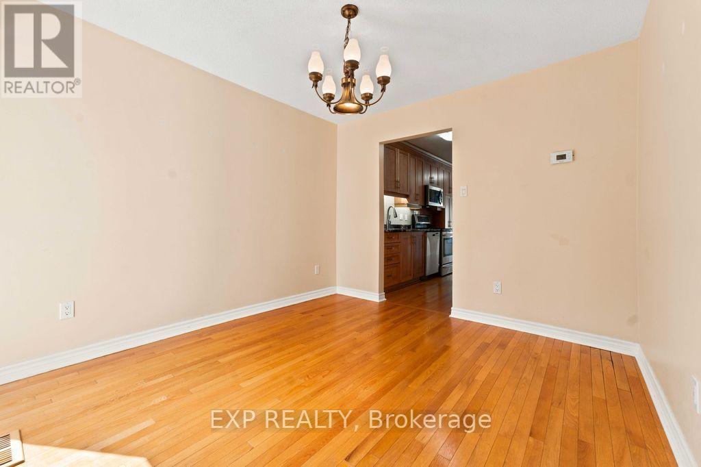 28 Glenmoriston Avenue, Ottawa, Ontario  K2L 2S2 - Photo 11 - X13723038