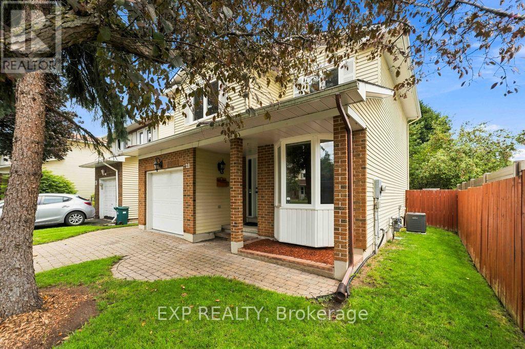 28 Glenmoriston Avenue, Ottawa, Ontario  K2L 2S2 - Photo 2 - X13723038