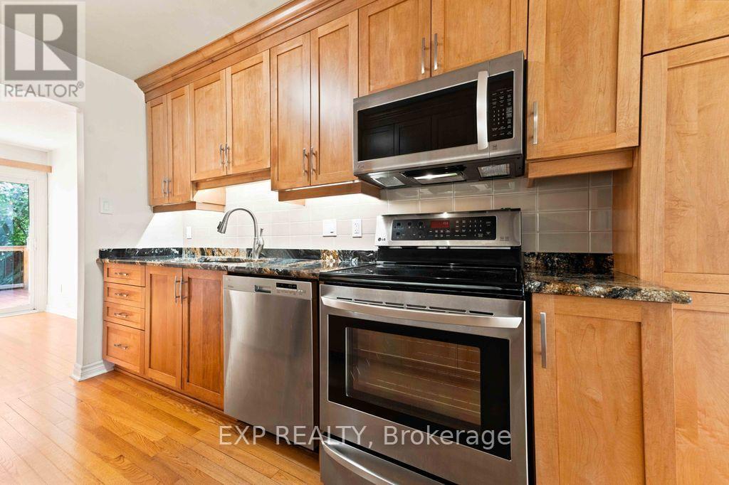 28 Glenmoriston Avenue, Ottawa, Ontario  K2L 2S2 - Photo 8 - X13723038