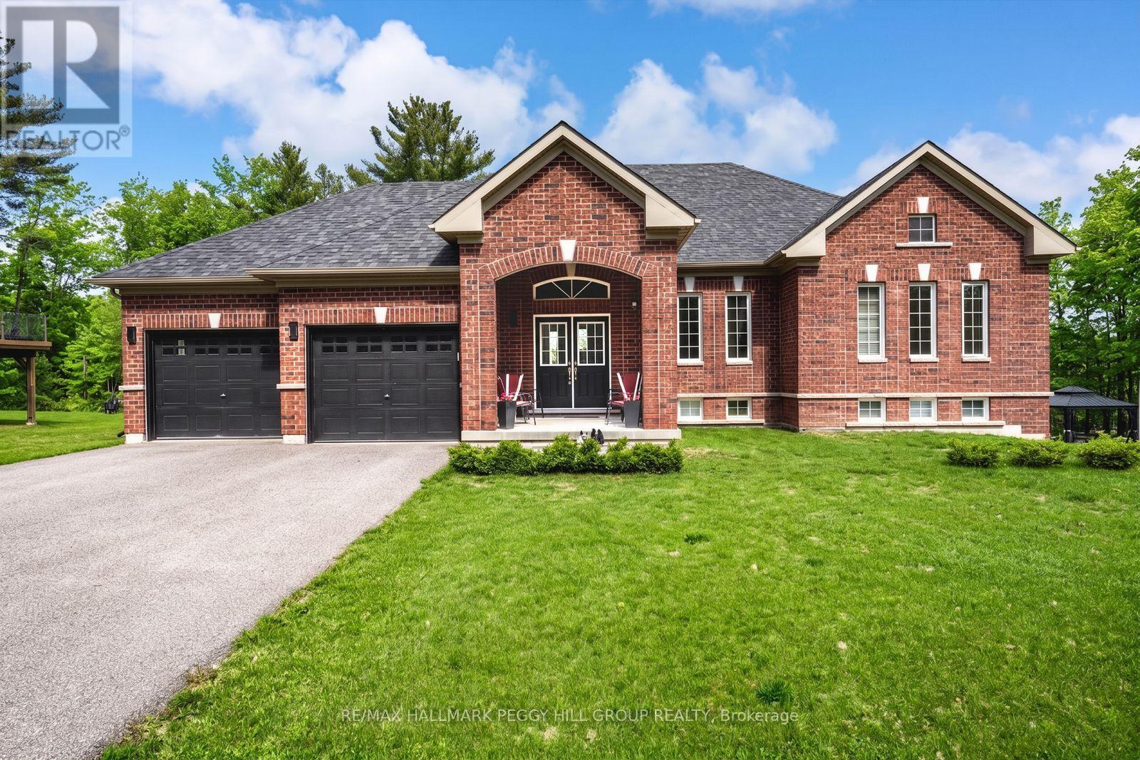 82 Diamond Valley Drive, Oro-Medonte (Sugarbush), Ontario  L0L 2E0 - Photo 1 - S13723106