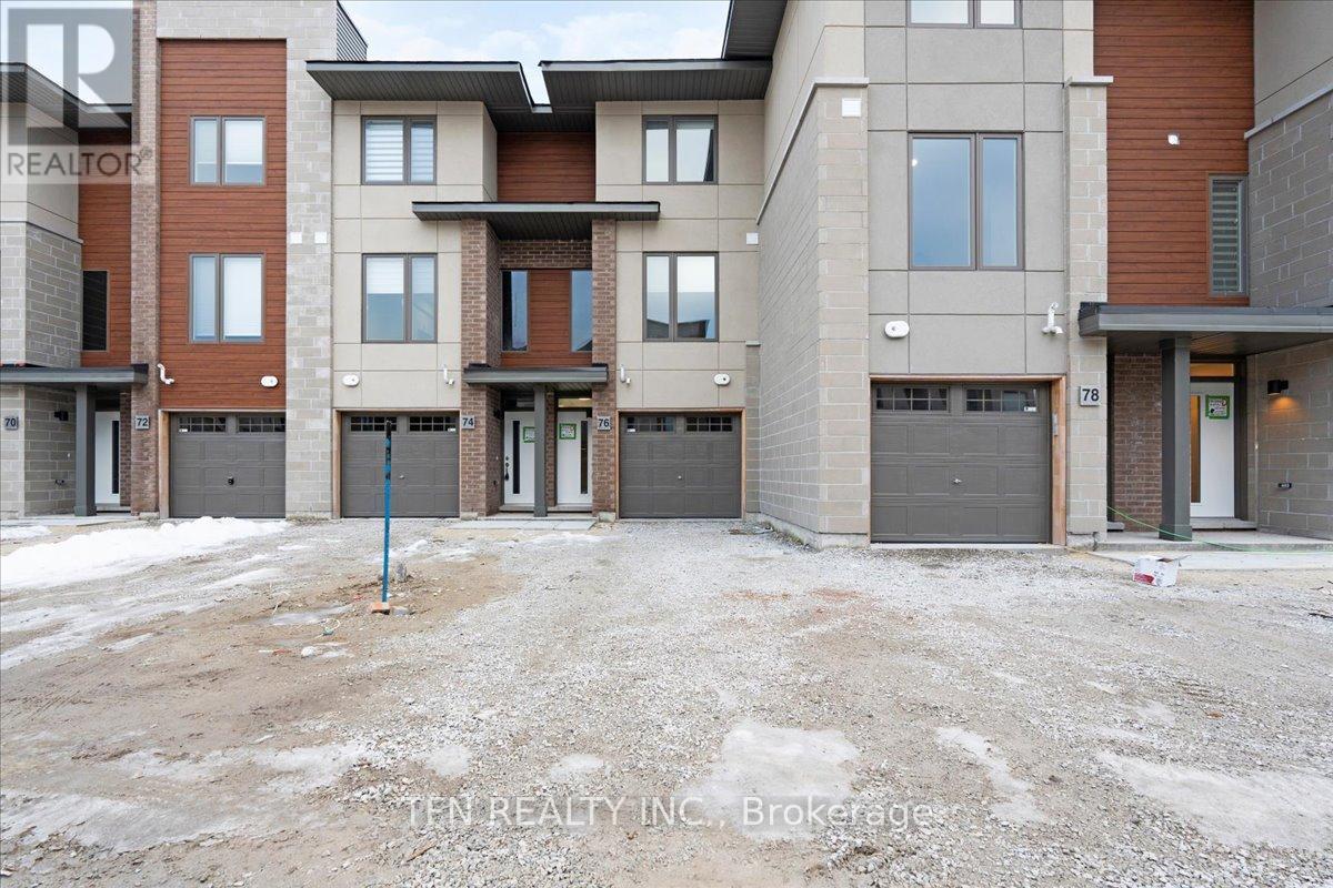 77 WINTERS CRESCENT N