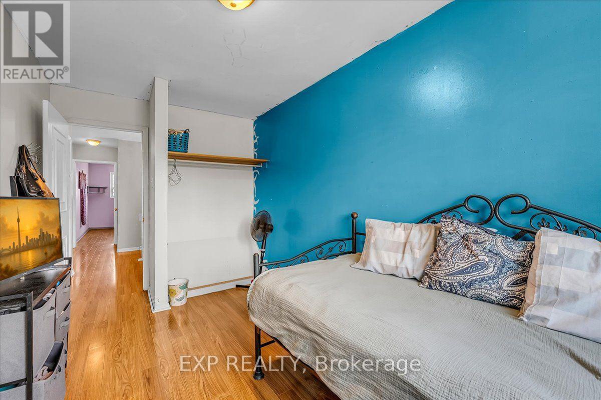 3313 Acala Crescent, Mississauga, Ontario  L5A 3E4 - Photo 18 - W13723042