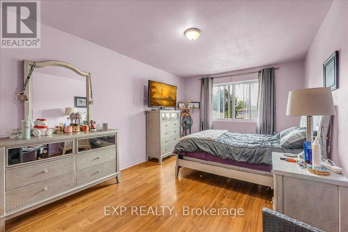 3313 Acala Crescent, Mississauga, Ontario  L5A 3E4 - Photo 23 - W13723042