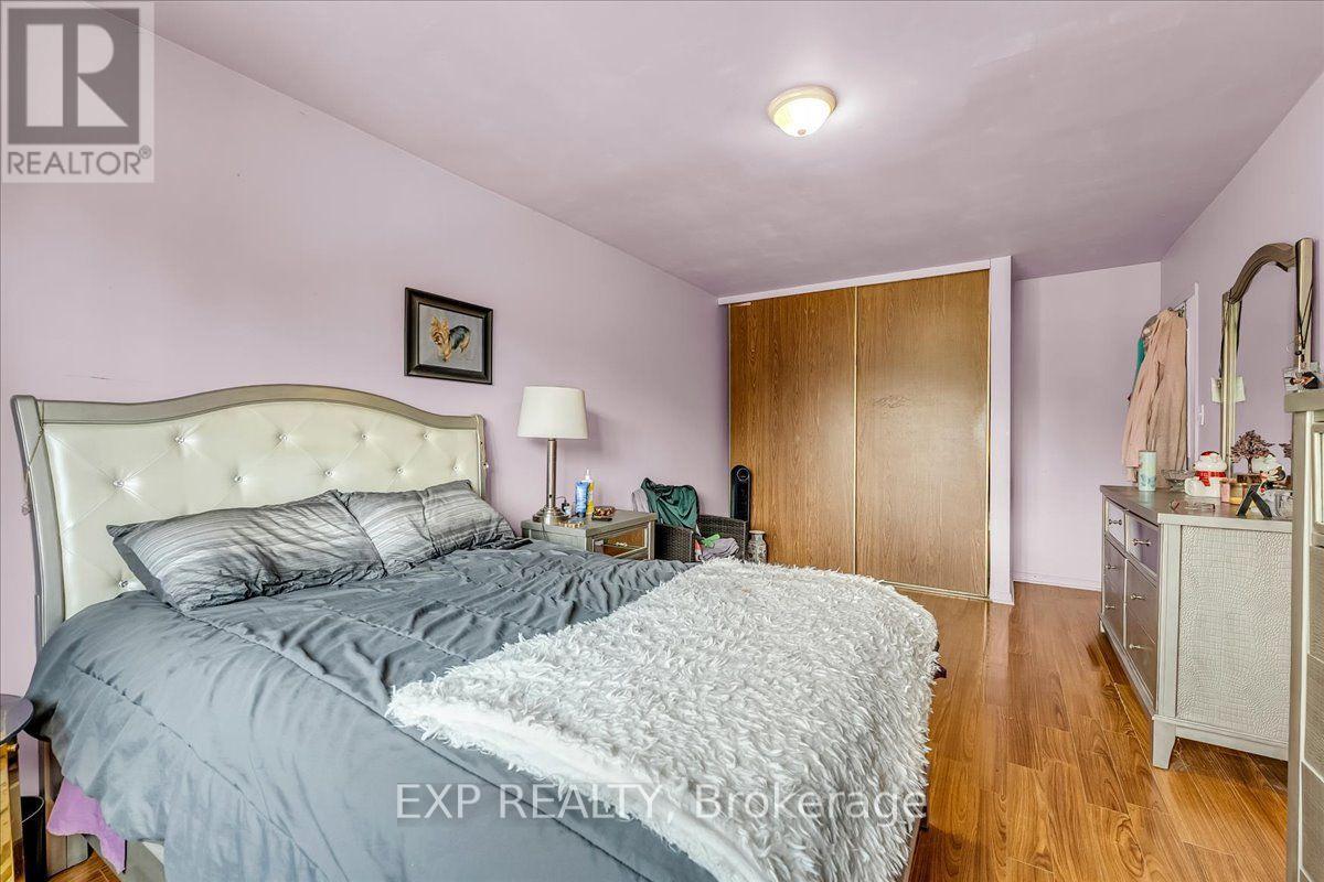 3313 Acala Crescent, Mississauga, Ontario  L5A 3E4 - Photo 24 - W13723042