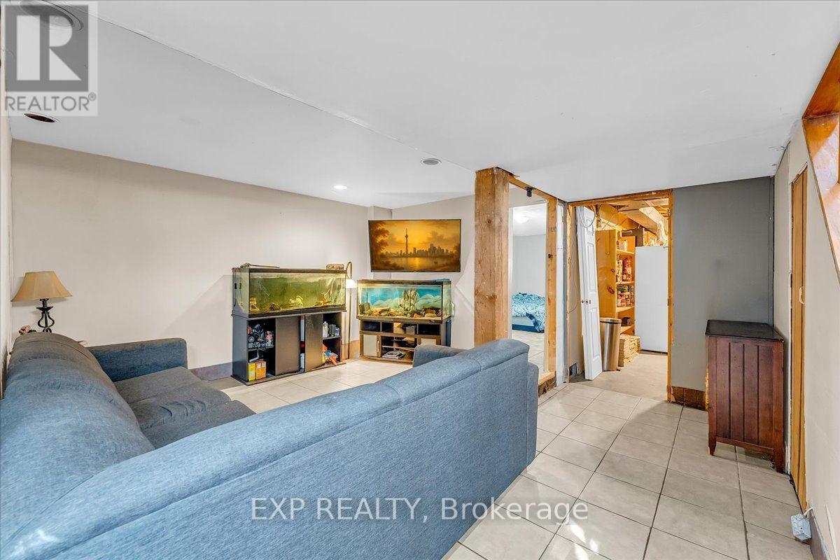 3313 Acala Crescent, Mississauga, Ontario  L5A 3E4 - Photo 27 - W13723042