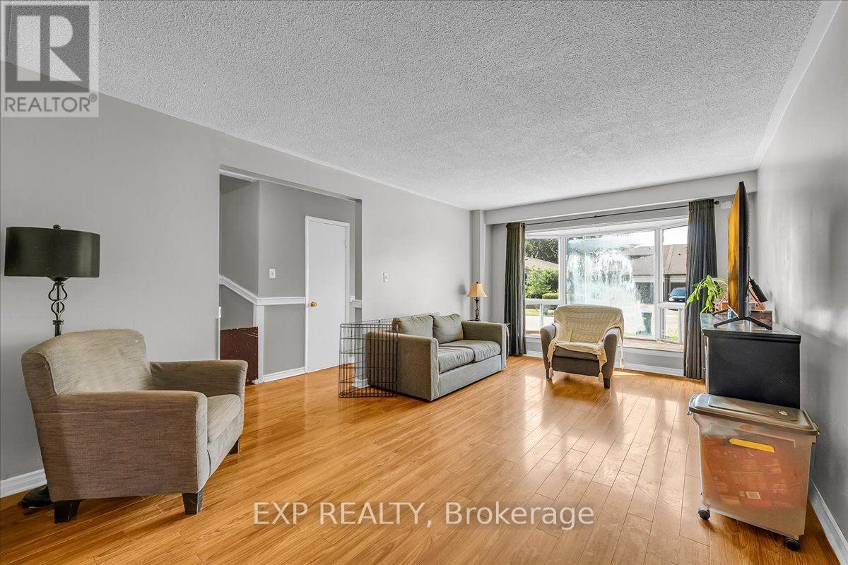 3313 Acala Crescent, Mississauga, Ontario  L5A 3E4 - Photo 6 - W13723042