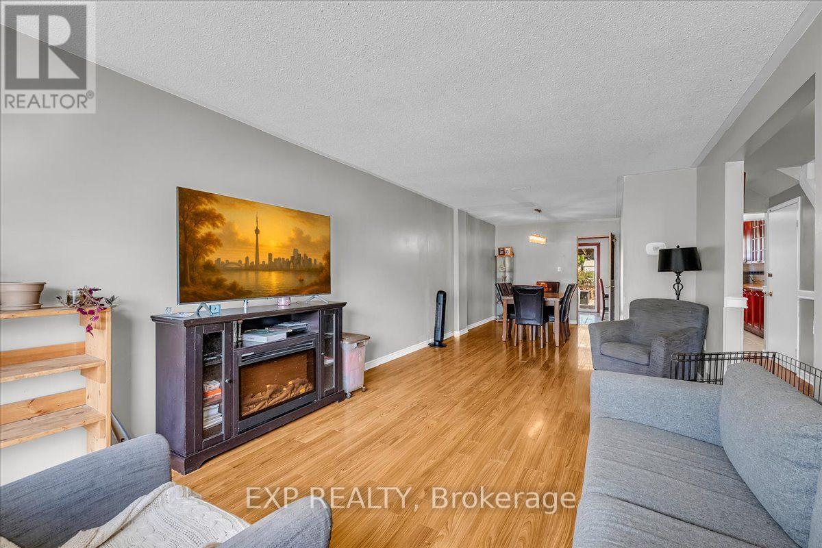 3313 Acala Crescent, Mississauga, Ontario  L5A 3E4 - Photo 7 - W13723042