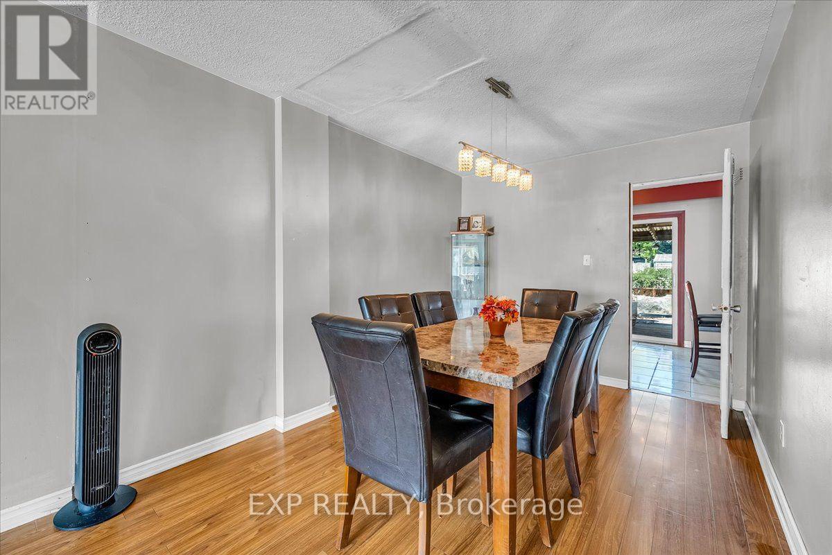 3313 Acala Crescent, Mississauga, Ontario  L5A 3E4 - Photo 8 - W13723042