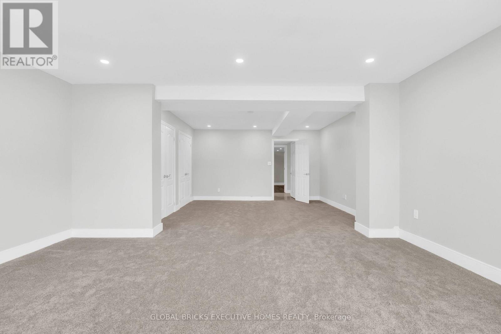 2169 Bonfield Court, Burlington, Ontario  L7P 2W7 - Photo 34 - W13723130
