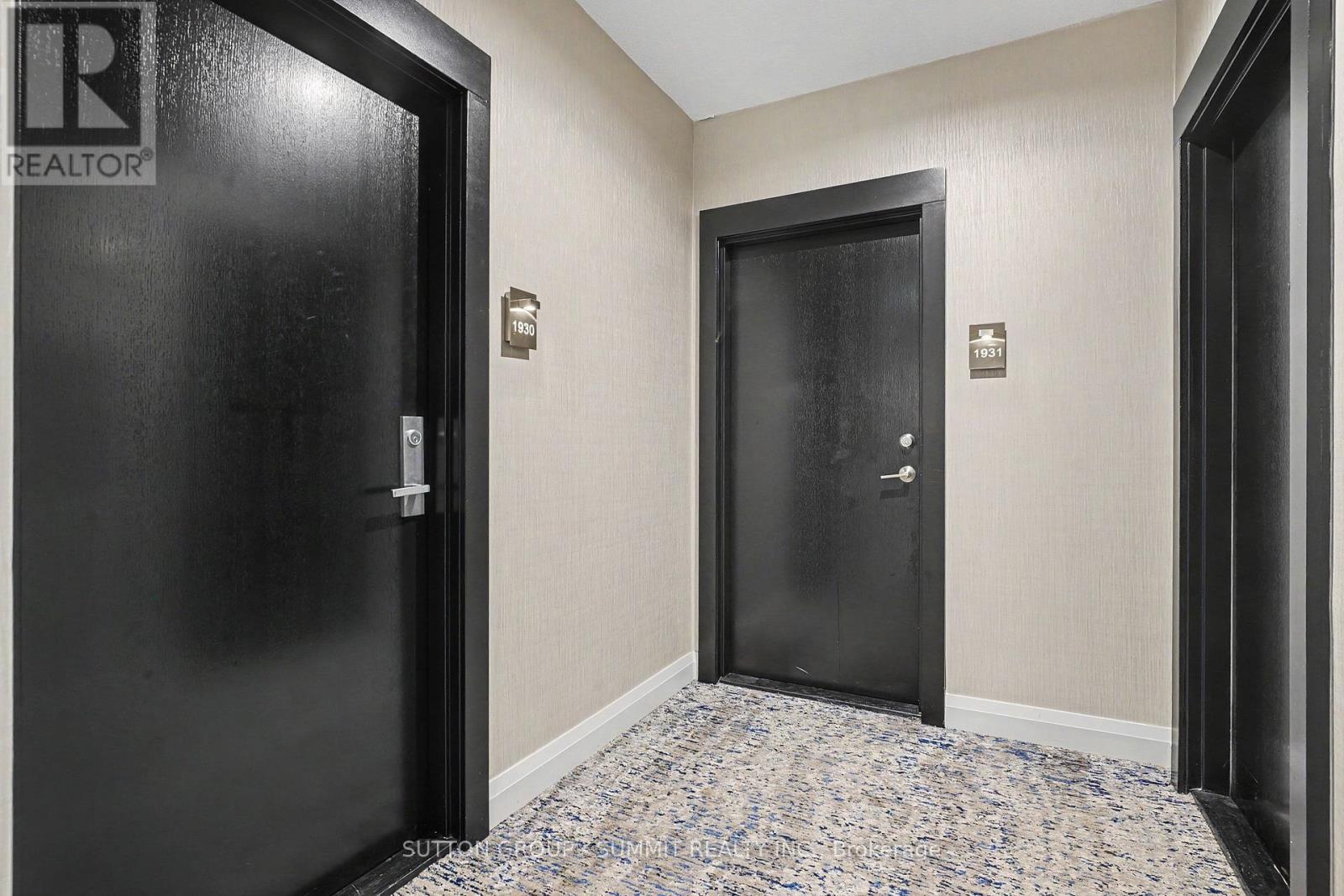 1931 - 165 Legion Road N, Toronto, Ontario  M8Y 0B3 - Photo 2 - W13723138