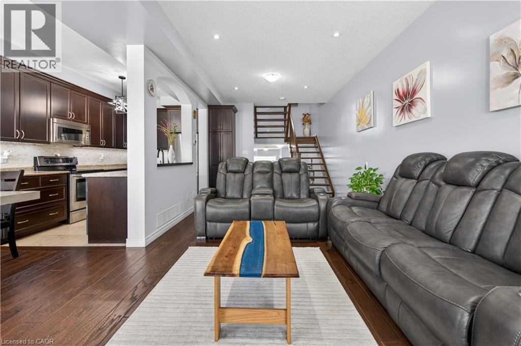 88 Highgate Drive, Hamilton, Ontario  L8J 0C2 - Photo 14 - 40859136