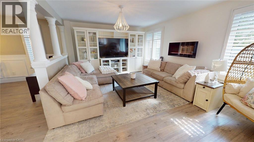 723 Munich Circle, Waterloo, Ontario  N2V 2N6 - Photo 6 - 40858886