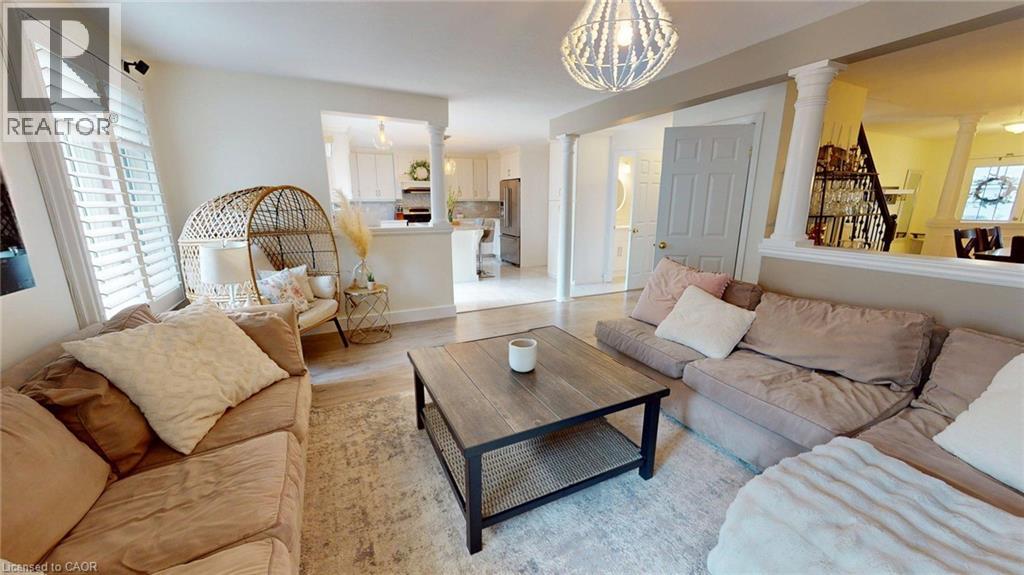 723 Munich Circle, Waterloo, Ontario  N2V 2N6 - Photo 7 - 40858886