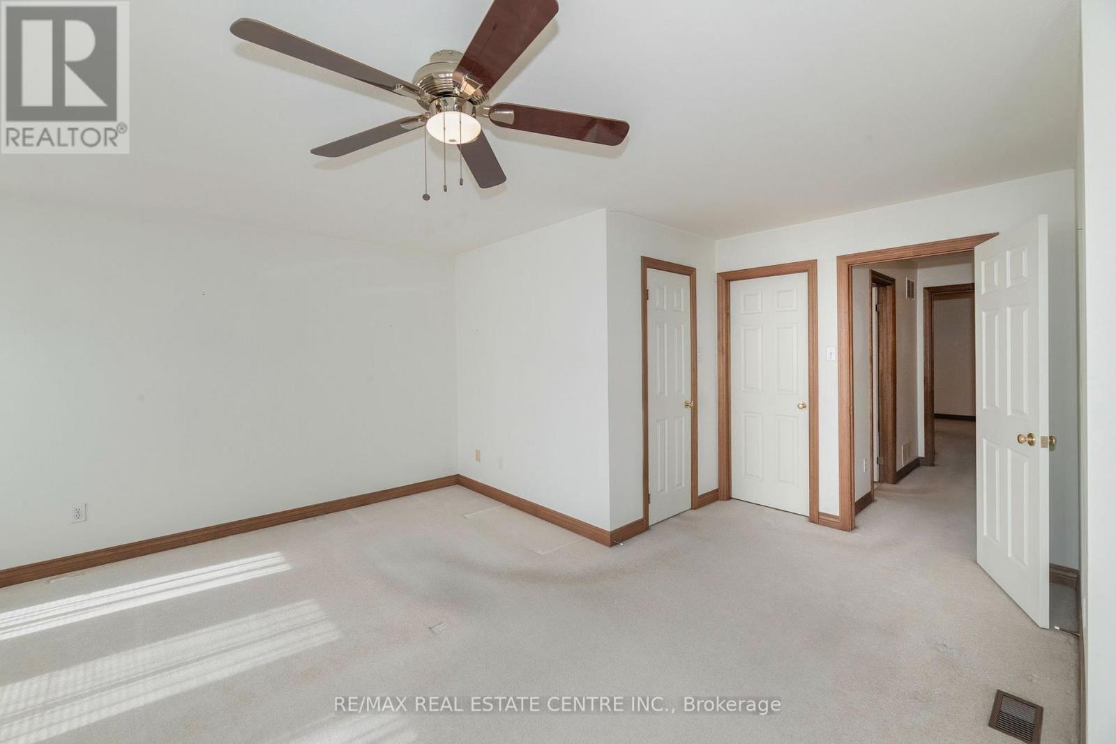 2 Walker Court, Grimsby, Ontario  L3M 5J5 - Photo 19 - X13723068