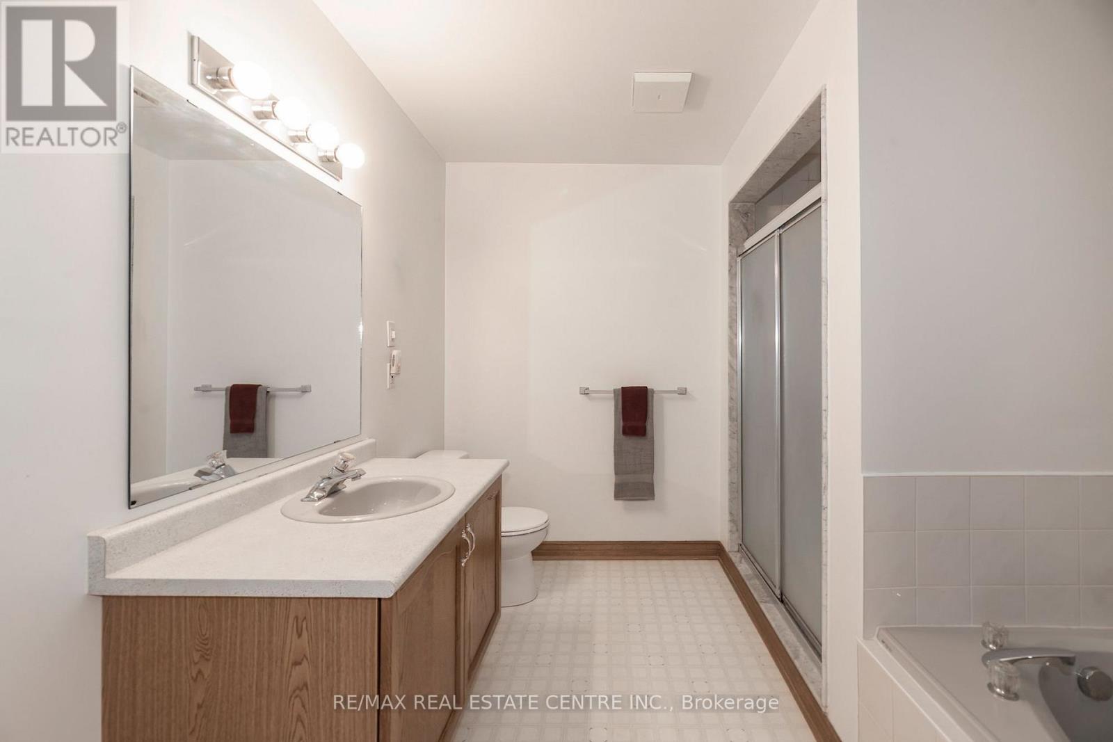 2 Walker Court, Grimsby, Ontario  L3M 5J5 - Photo 22 - X13723068
