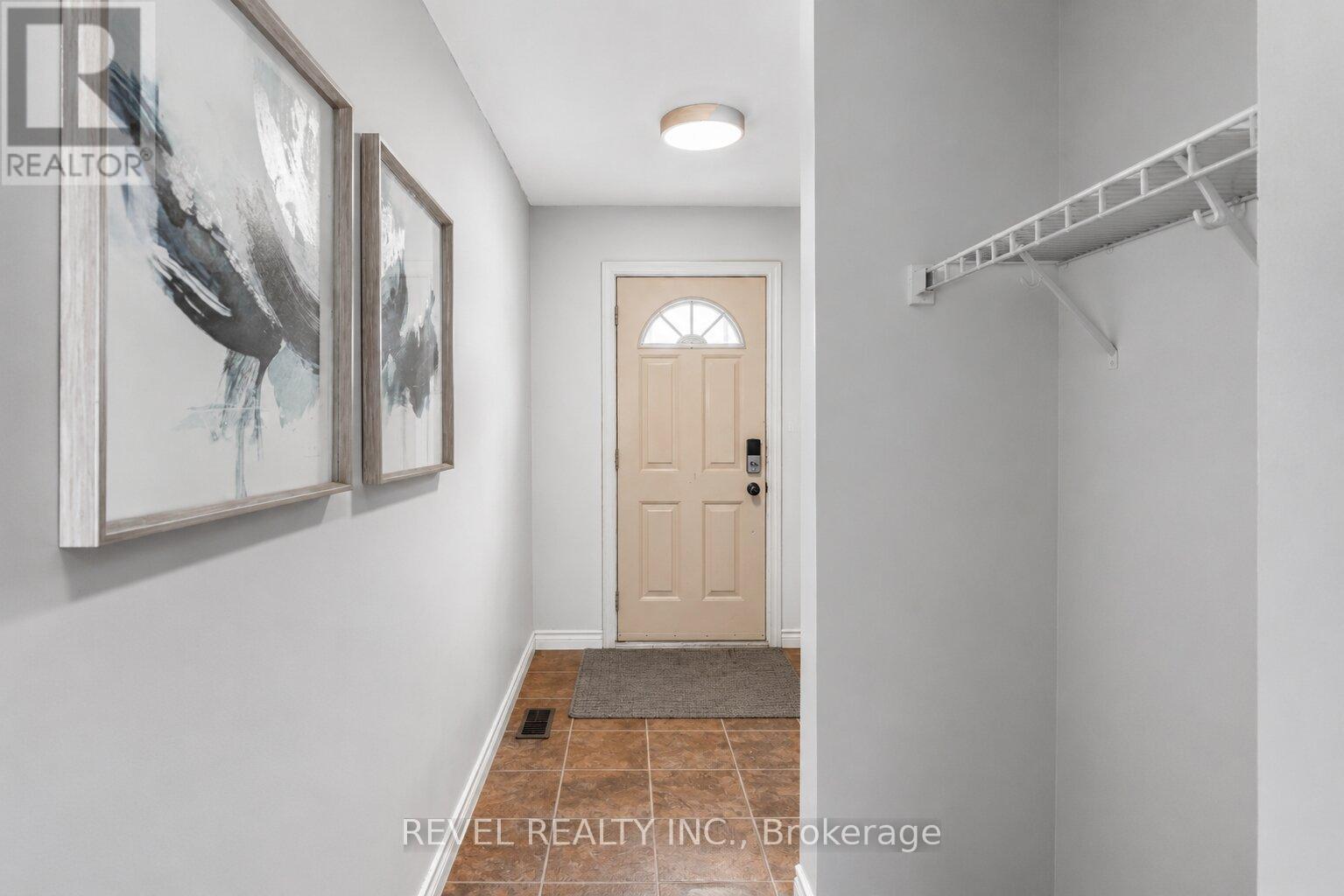 1 - 899 Stone Church Road E, Hamilton, Ontario  L8W 1B2 - Photo 2 - X13723102