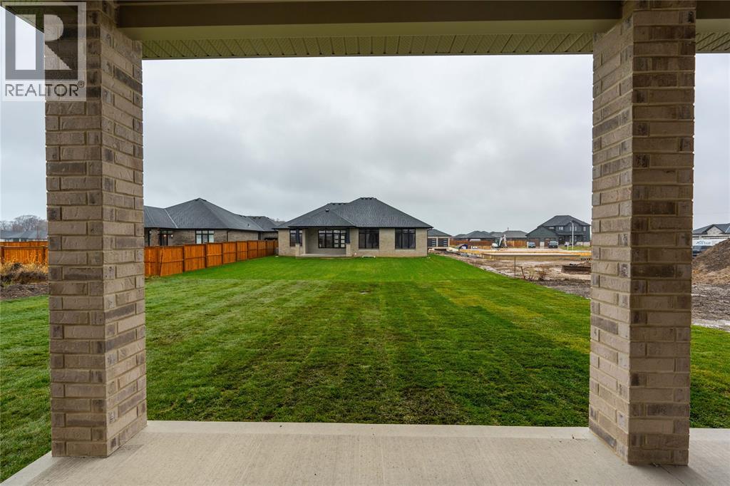 3560 Britt Boulevard, Plympton-Wyoming, Ontario  N0N 1E0 - Photo 41 - 26020744