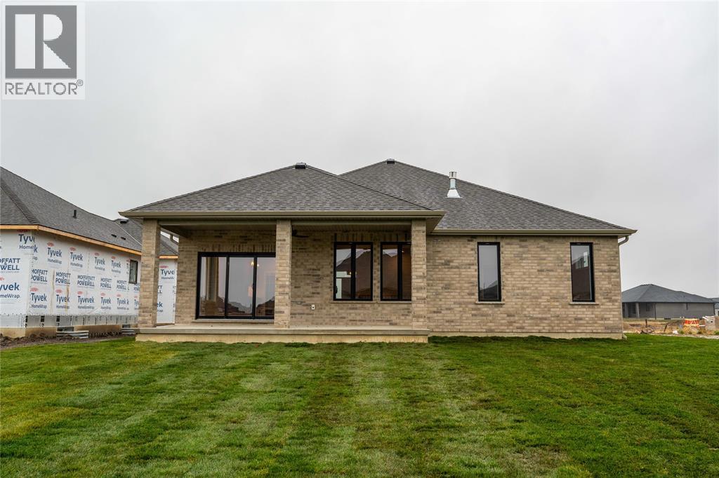 3560 Britt Boulevard, Plympton-Wyoming, Ontario  N0N 1E0 - Photo 45 - 26020744