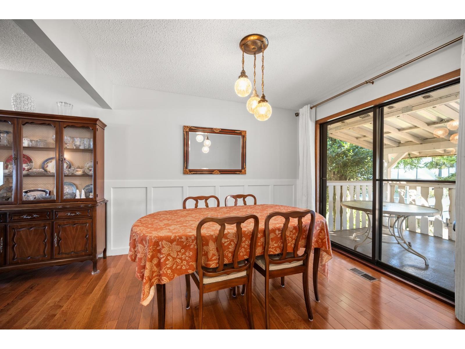 2177 Topaz Street, Abbotsford, British Columbia  V2T 3W7 - Photo 11 - R3158606