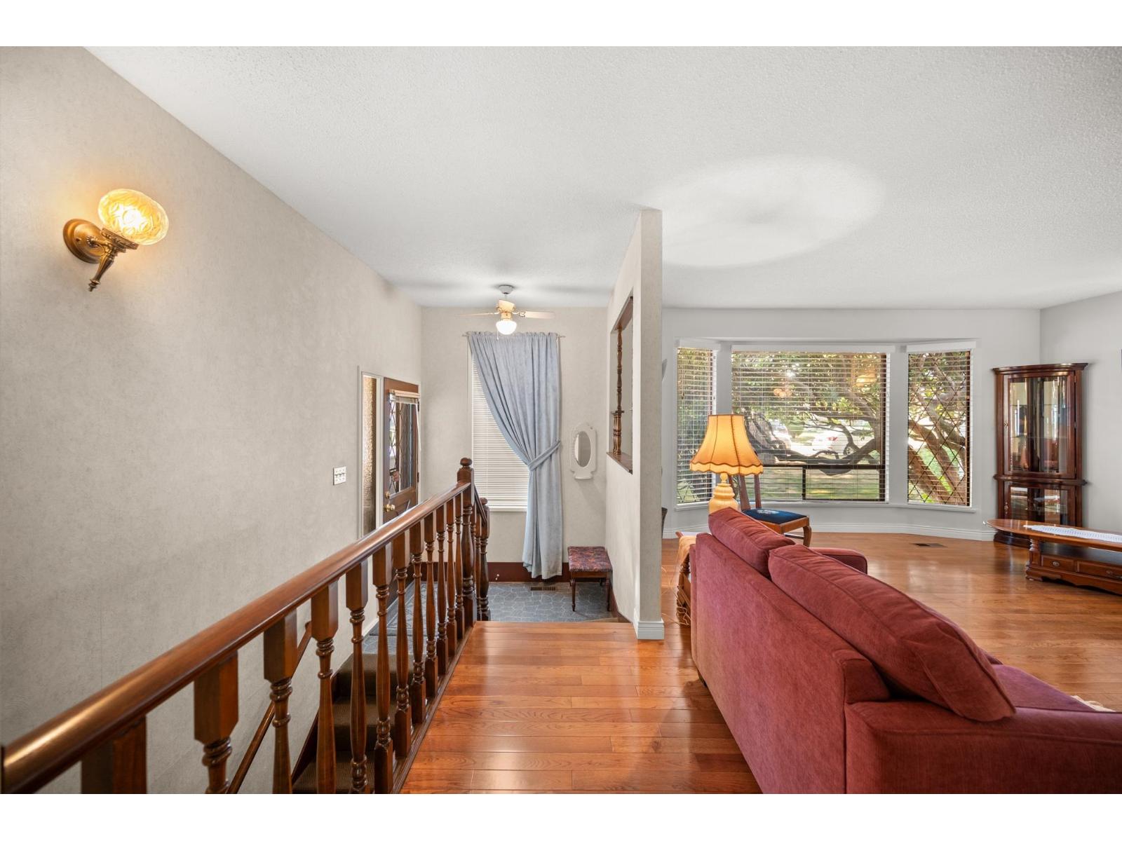 2177 Topaz Street, Abbotsford, British Columbia  V2T 3W7 - Photo 5 - R3158606