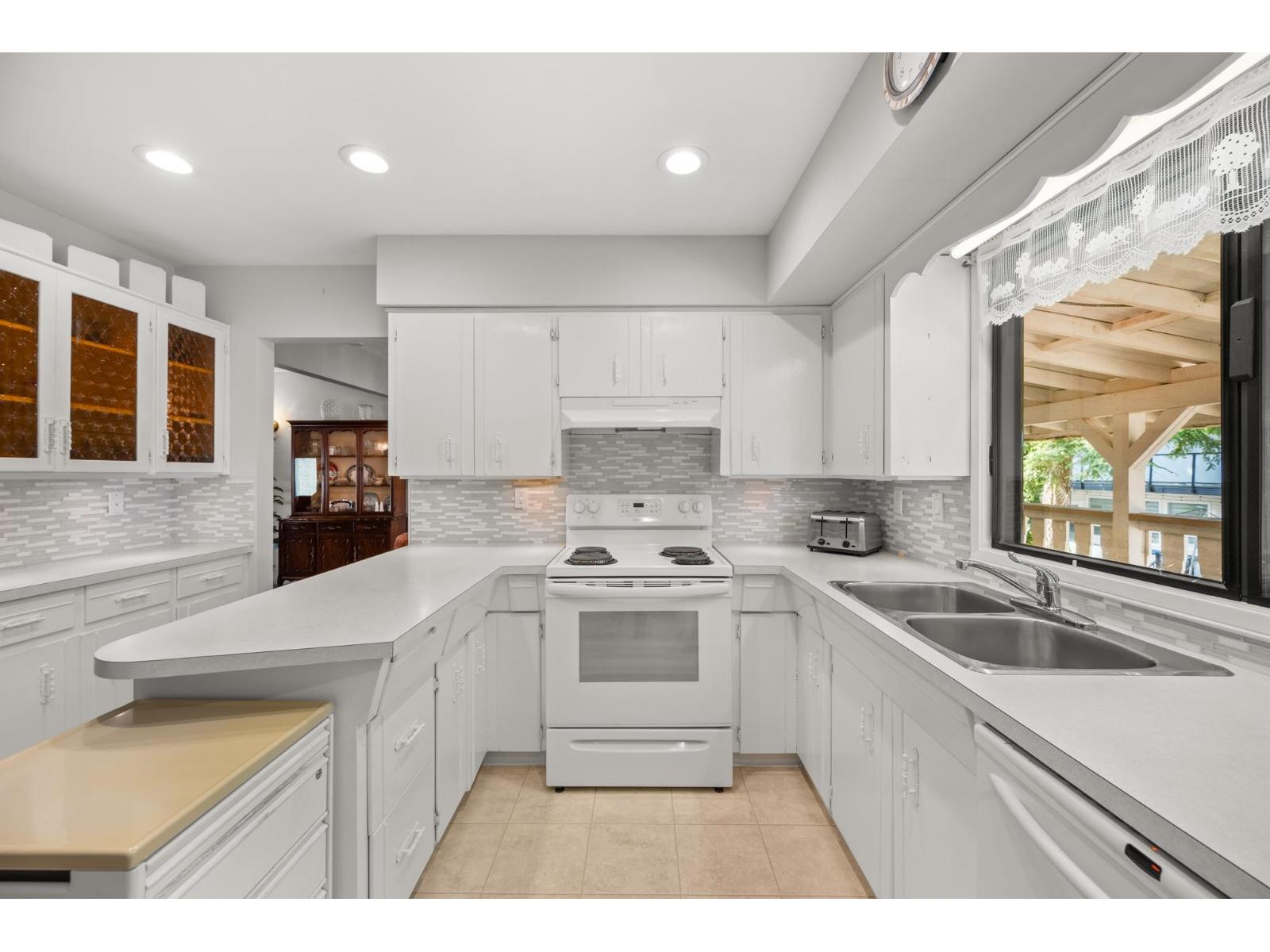 2177 Topaz Street, Abbotsford, British Columbia  V2T 3W7 - Photo 13 - R3158606