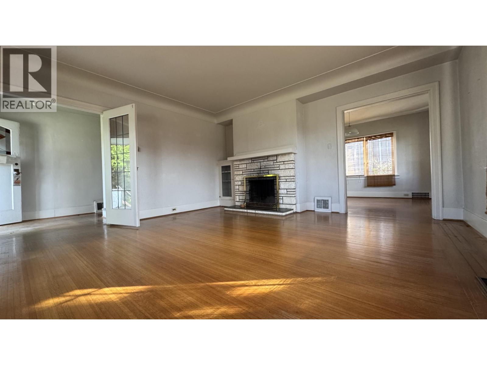 5480 Collingwood Street, Vancouver, British Columbia  V6N 1T1 - Photo 3 - R2975453