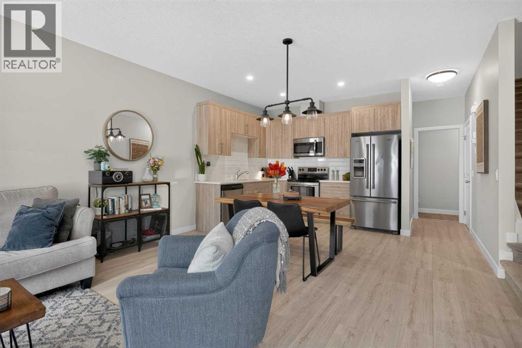 573 Canals Crossing Sw, Airdrie, Alberta T4B 4L3 - Photo 4 - A2336193