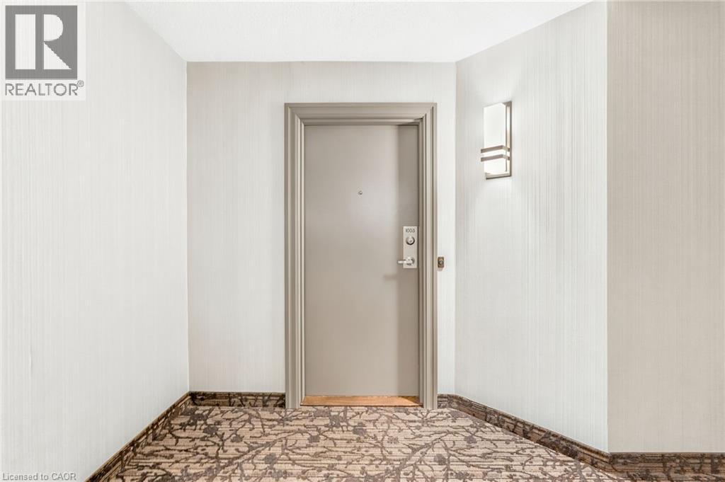 1201 North Shore Boulevard E Unit# 1003, Burlington, Ontario  L7S 1Z5 - Photo 3 - 40848469