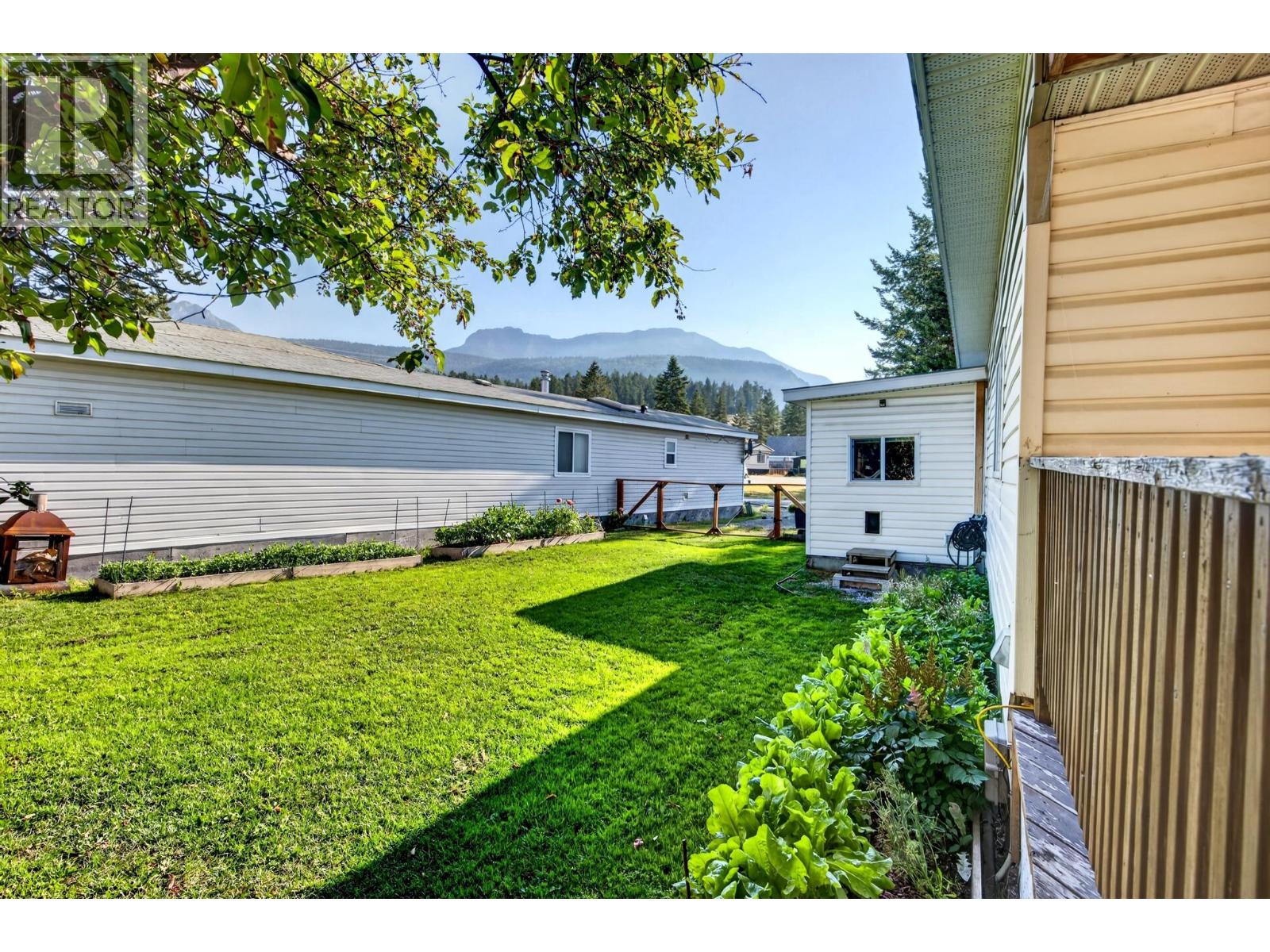 1422 Golden View Road Unit# 5, Golden, British Columbia  V0A 1H1 - Photo 42 - 10398950