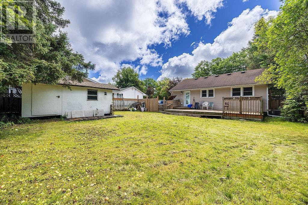 112 Oryme Ave, Sault Ste. Marie, Ontario  P6B 4C4 - Photo 7 - SM262311
