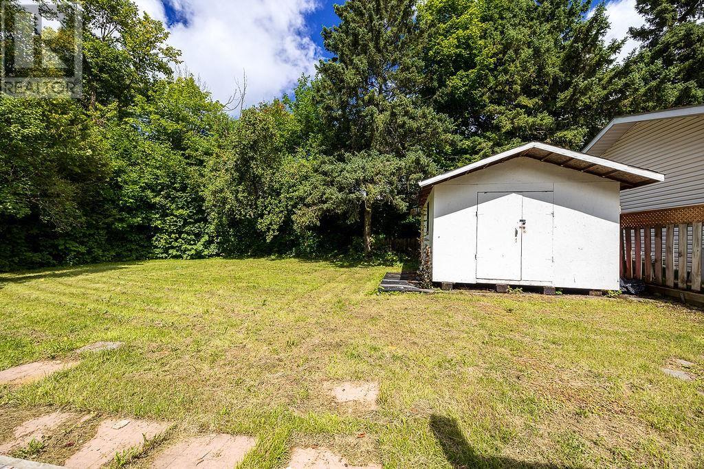 112 Oryme Ave, Sault Ste. Marie, Ontario  P6B 4C4 - Photo 4 - SM262311